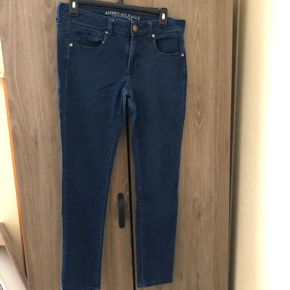 American eagle skinny jeans.